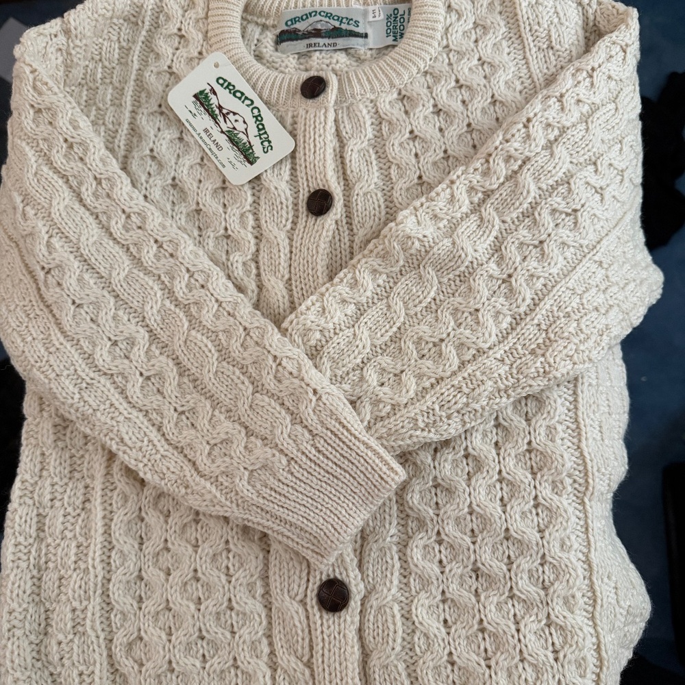 Kids Irish wool cardigan sweater size 8-11 years